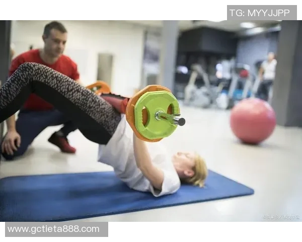 无氧运动的核心原理与训练方法解析助你提升力量与爆发力