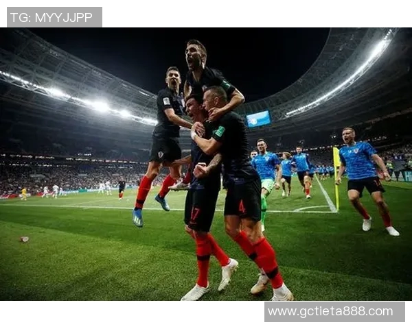 世界杯荣耀之路：从历史巅峰到现代传奇的崛起与变革